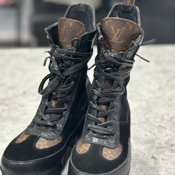 Louis Vuitton Laureate Platform Desert Boot - Picture 2 of 4